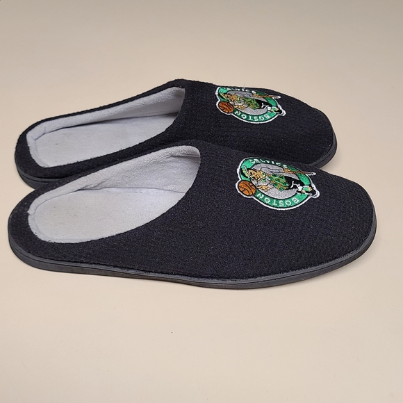 Boston Celtics embroidered slippers size 9-10 - Picture 6 of 8